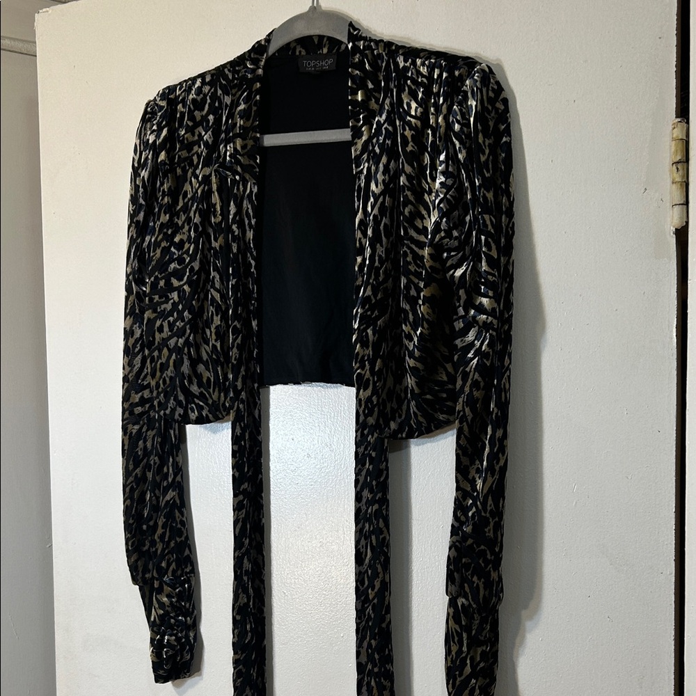 Topshop leopard burnout velvet cropped jacket- US size 4.